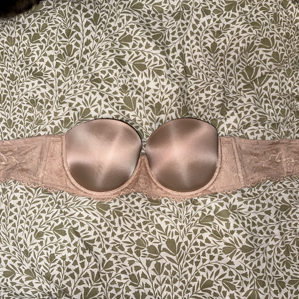 Torrid Lace Bra Nude Size 38D